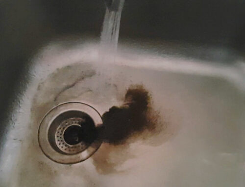 DIY Drain Cleaners vs Professional Drain Cleaning: Which Is Safer?