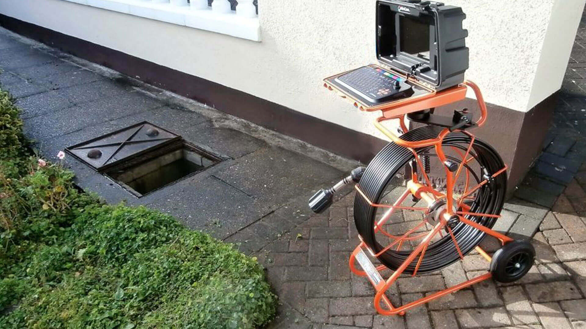 Sewer Inspection Camera With Locator